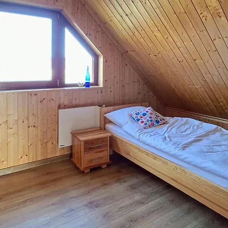 3 Bedroom Cozy In *